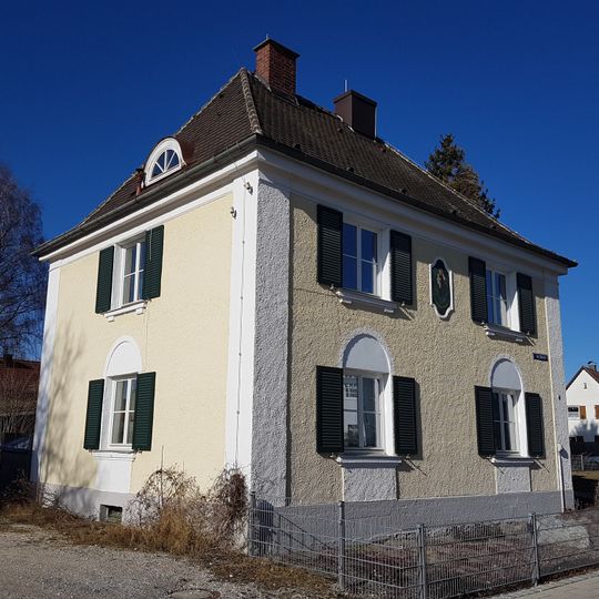 Baudenkmal D-1-84-147-11 in Unterföhring im Ortsteil Unterföhring