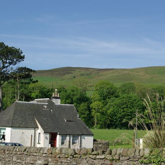 Carskey House, Lodge And Gate Piers