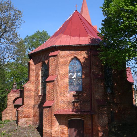 Zespół kościoła ewangelickiego, ob. rzym.-kat. Św. Rodziny w Bałoszycach