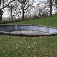 Bazén u zámku Náměšť nad Oslavou