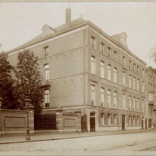 Stadhouderskade 84
