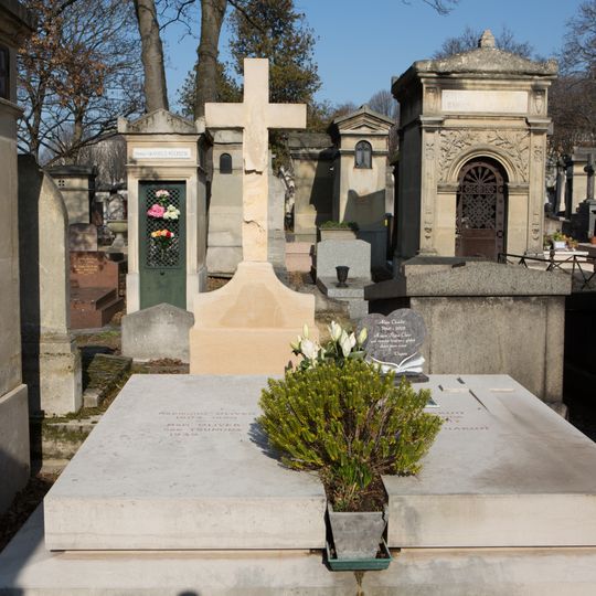 Grave of Oliver-Charlot