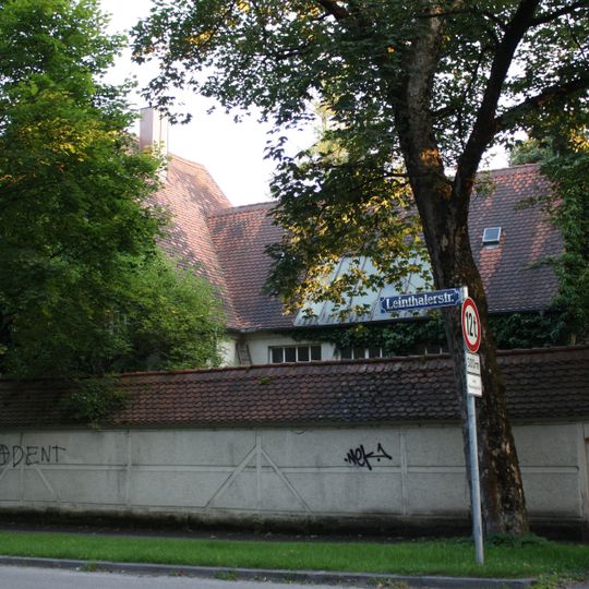 Wohnhaus für den Bildhauer Hans Schwegerle