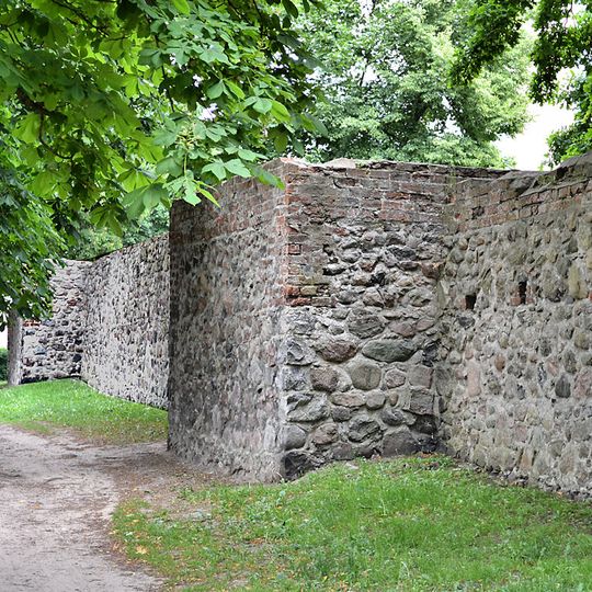 Mury obronne w Myśliborzu