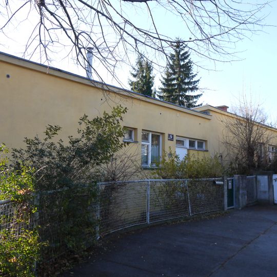 Doppel-Wohnhaushälfte Engelbrechtweg 9