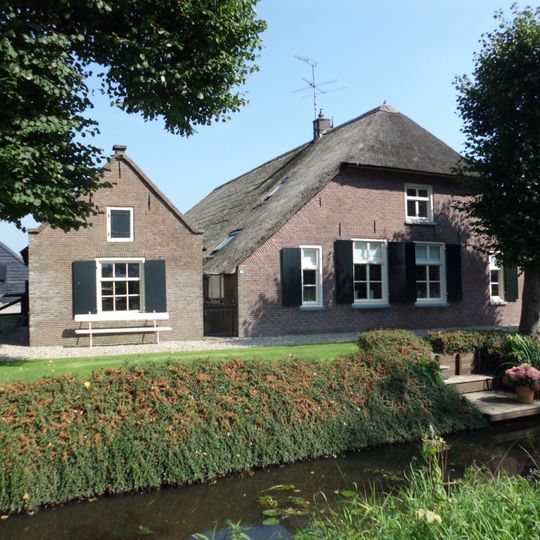 Langbroekerdijk B 16, Overlangbroek