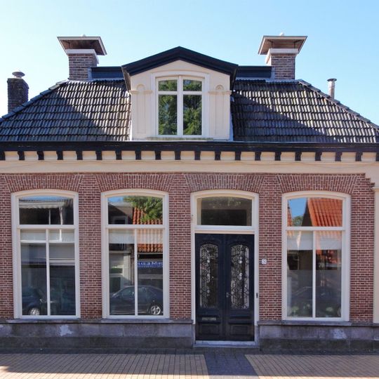 Van Harenstraat 24, Sint Annaparochie