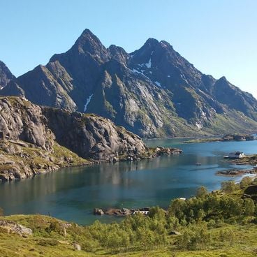Discover the Lofoten Islands in Norway