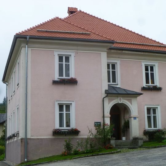 Pfarrhof Taiskirchen im Innkreis