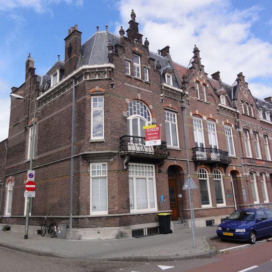 Oranje Nassaulaan 1, 's-Hertogenbosch