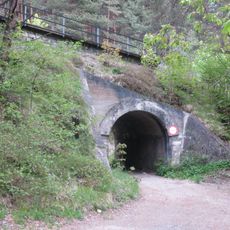 Brücke zw. Pflegerbach und Haltestelle Leithen
