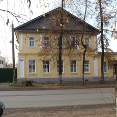 Жилой дом (Осташков)