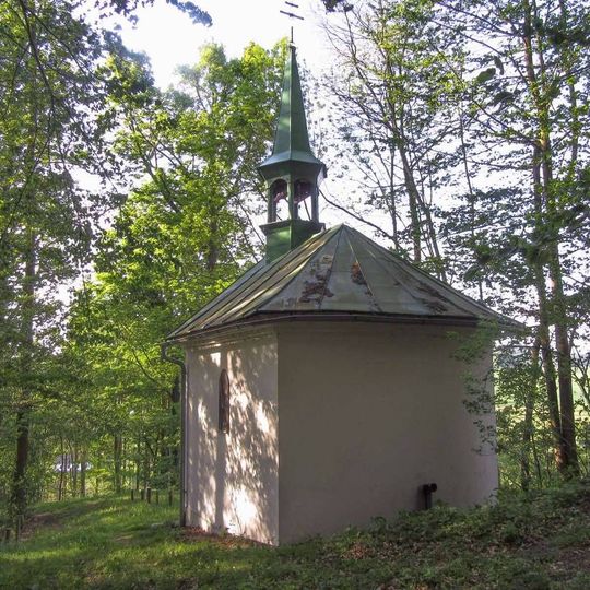 Kaple svatého Floriána v Dlouhomilově v lese