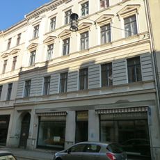 Wohnhaus in geschlossener Bebauung Jakobstraße 4