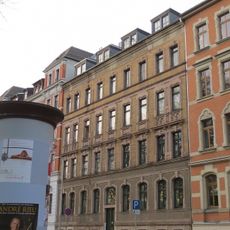 Mietshaus in geschlossener Bebauung Schloßteichstraße 3