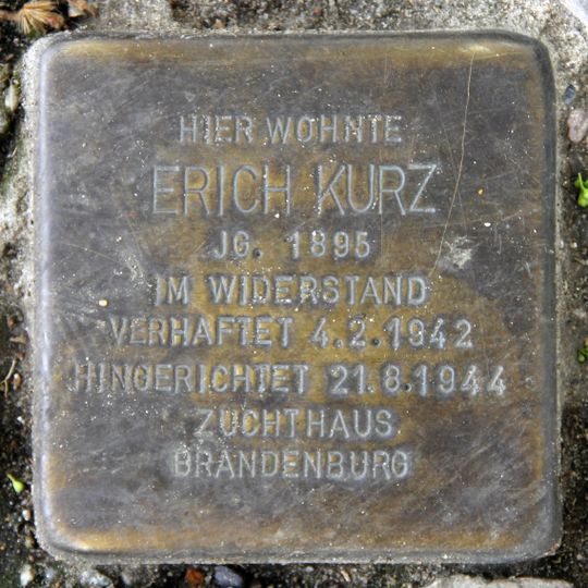 Stolperstein em memória de Erich Kurz