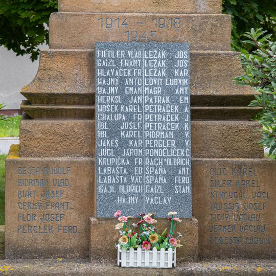 Pomník obětem za svobodu v Řevničově