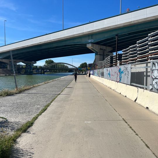 Quai du Canal Saint-Denis