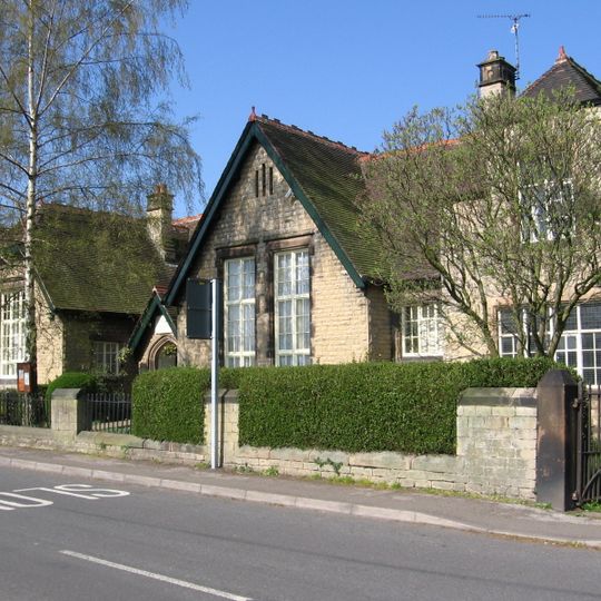 Former Infants School And Attached House