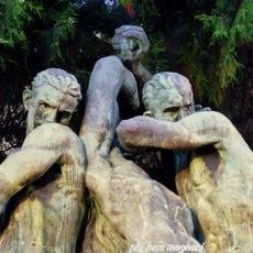 Monumento ai caduti di San Vincenzo Alto