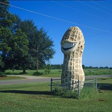 Jimmy Carter Peanut Statue