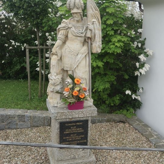 Socha svatého Floriána ve Studnicích