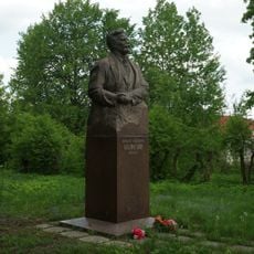 Памятник М. И. Калинину (Верхняя Троица)