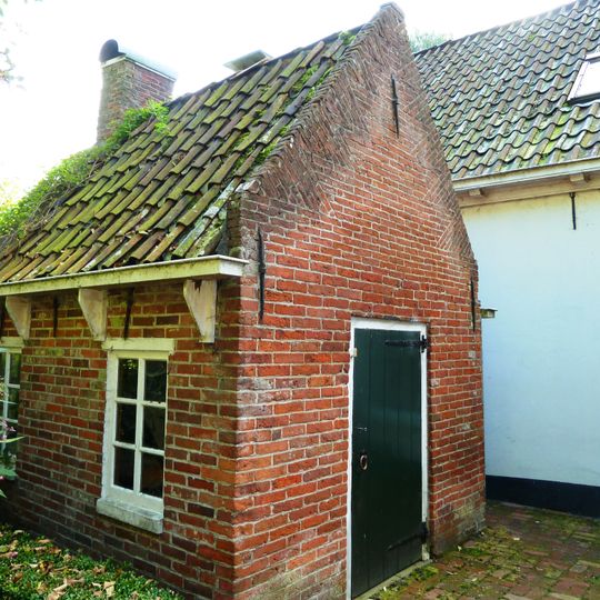 Kop-hals-rompboerderij, stookhut