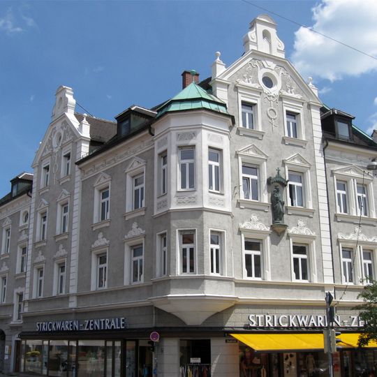 Hauptstraße 36