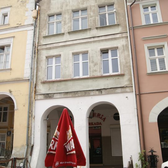 Pl. Grunwaldzki 9 w Gniewie