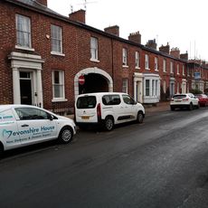 5-29, Chiswick Street