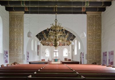Interior 3