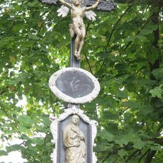 Kříž naproti domu 159 v Loučkách