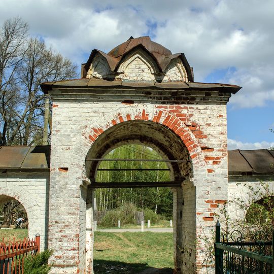 Ограда с воротами