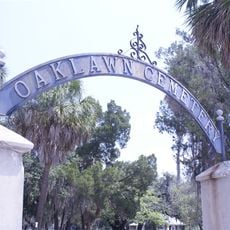 Oaklawn Cemetery