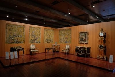 Interior 0