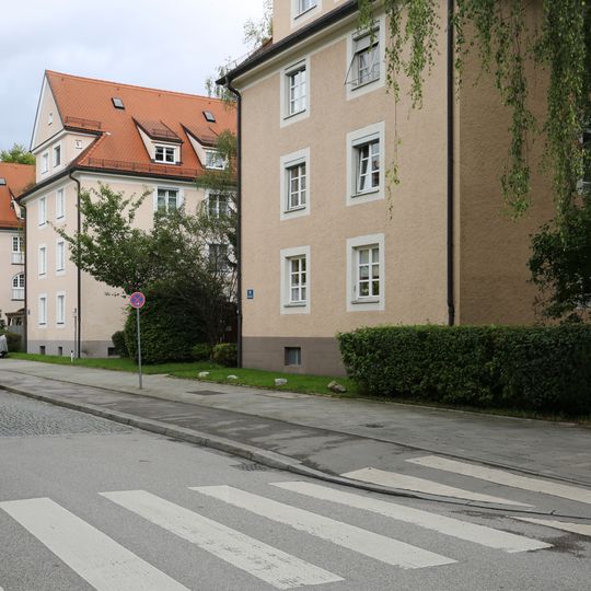 Ensemble E-1-62-000-68 in München im Ortsteil Thalkirchen