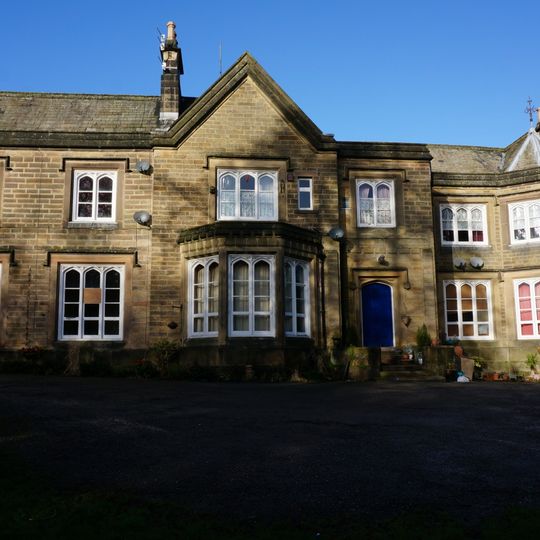 Haddon House with attached wall and archway