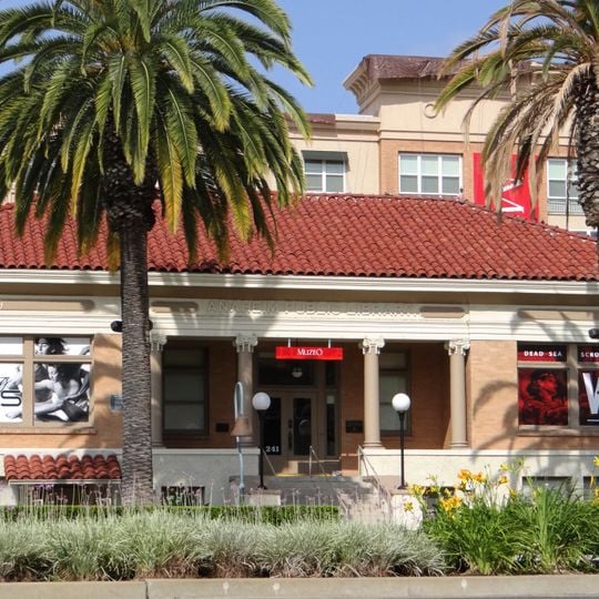 Anaheim Carnegie Library