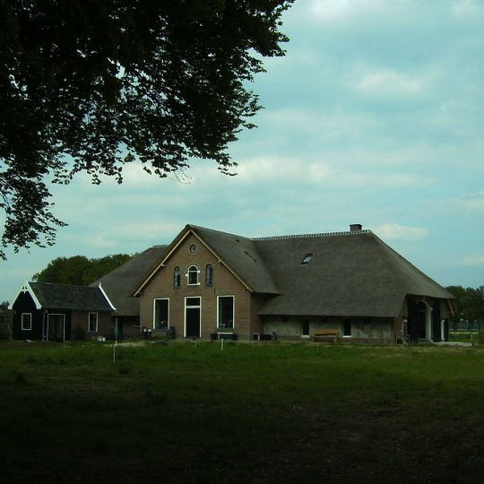 Het Overvelde, Woonboerderij De Willigerije, boerenbedrijf tot 1995