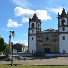 Basilica of the Holy Christ, Outeiro