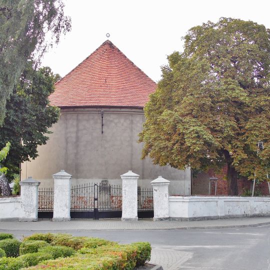 Kościół Świętych Apostołów Piotra i Pawła w Gołanicach