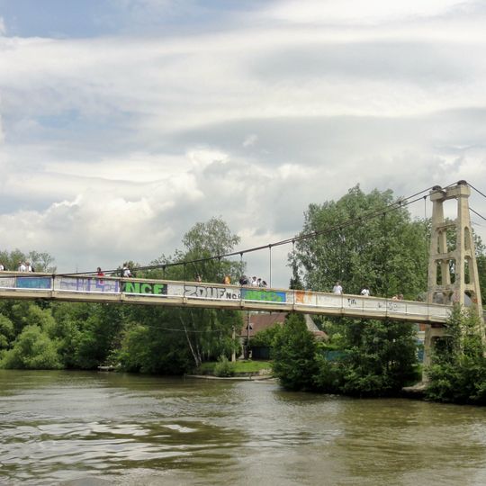 Verneuil-en-Halatte Footbridge