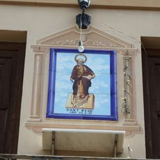 Panel cerámico de San Pedro en calle San Pedro