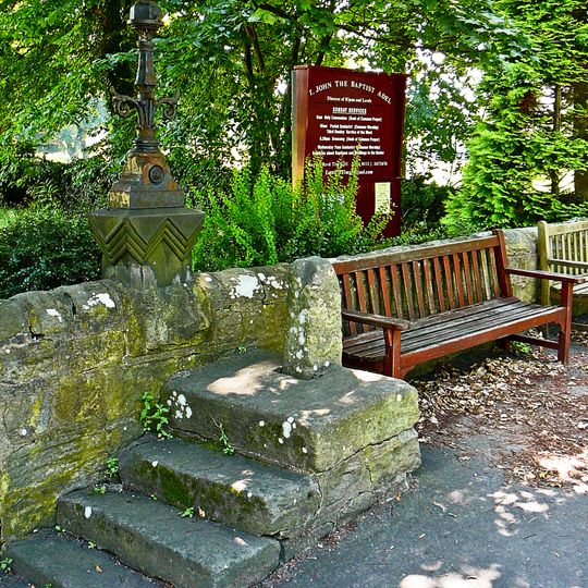 Mounting Block By West Gate Of St Johns Churchyard