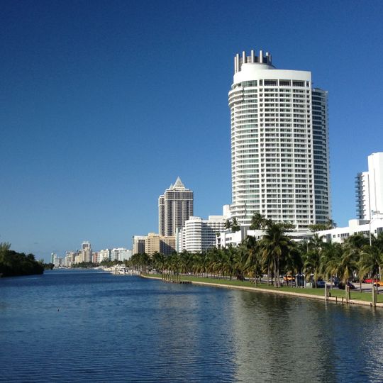 Collins Waterfront Architectural District