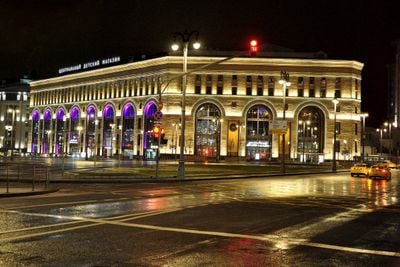 À noite 4