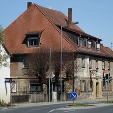 Ehemaliges Herrenhaus des Heinrich von Bünau, seit 1802 Gasthaus Zur Goldenen Krone