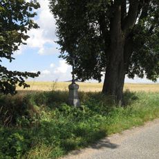 Kříž západně od Dlouhé Lhoty