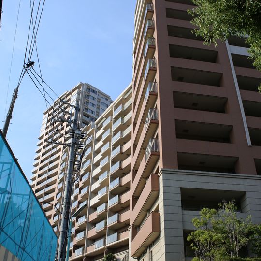 Grande Maison Hoshigaoka-Yamate